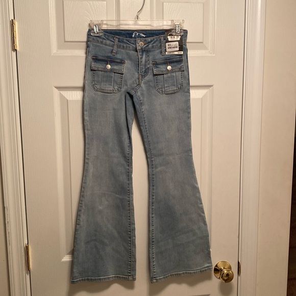 art class Other - Brand New Art Class Light Wash Low-Rise Flare Leg Jeans…size 10
